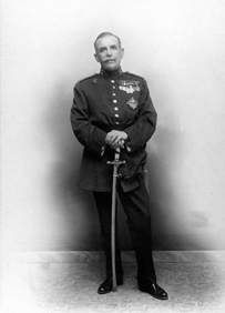 La Historia Trascendida - Retrato del general Villalba